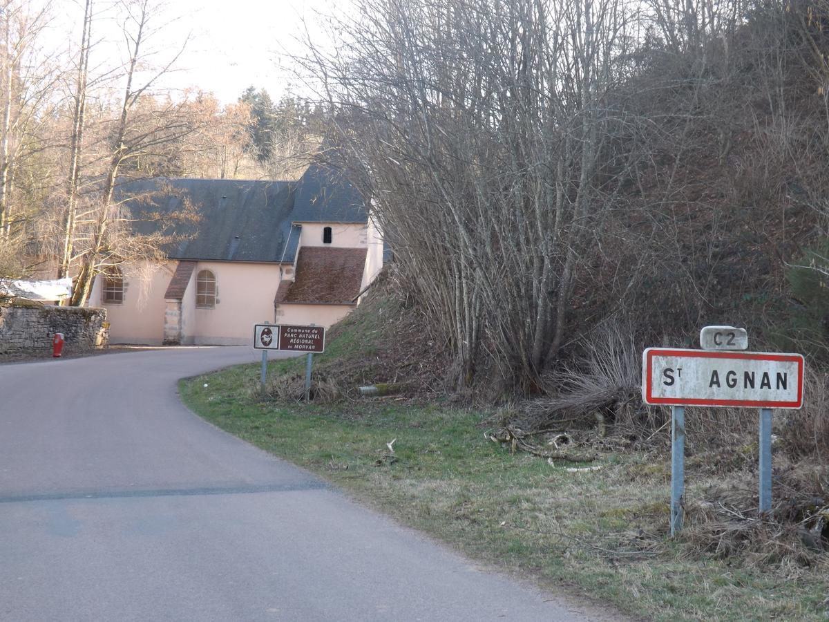 La Vieille Auberge Du Lac Saint-Agnan  Екстериор снимка